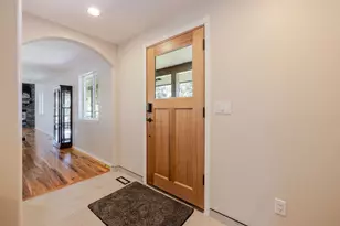 18351 SW Mt Saint Helens Dr, Powell Butte, OR 97753 - Photo 11