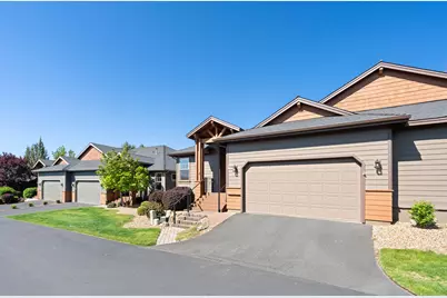 8413 Forest Ridge Loop, Redmond, OR 97756 - Photo 3