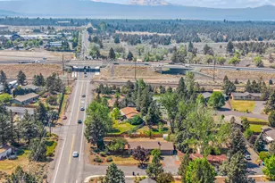 63609 Hunters Cir, Bend, OR 97701 - Photo 33