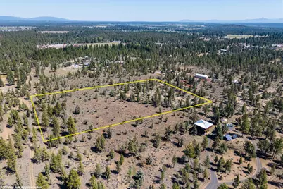 67372 Harrington Loop Road, Bend, OR 97703 - Photo 5