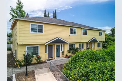 2030 Brookhurst Street #47, Medford, OR 97504 - Photo 1