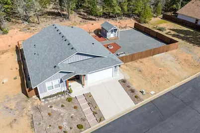 353 Cedar Drive, Cave Junction, OR 97523 - Photo 5