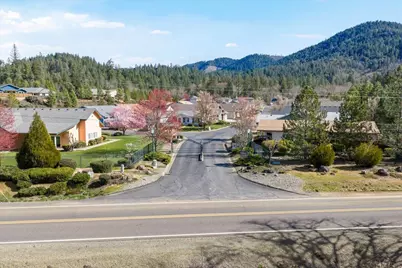 353 Cedar Drive, Cave Junction, OR 97523 - Photo 37