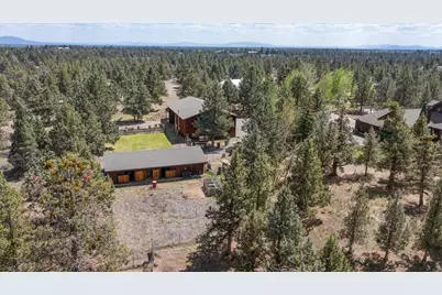 64155 Hunnell Road, Bend, OR 97703 - Photo 81