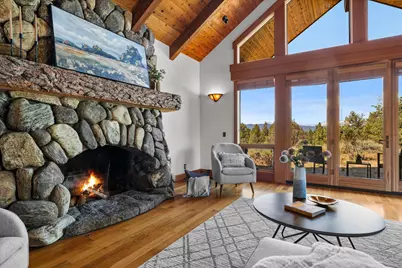 64155 Hunnell Road, Bend, OR 97703 - Photo 13