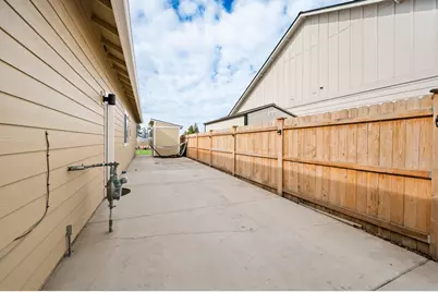 4951 SW Yew Place, Redmond, OR 97756 - Photo 55