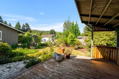 2094 Montgomery Lane, Grants Pass, OR 97527 - Photo 33