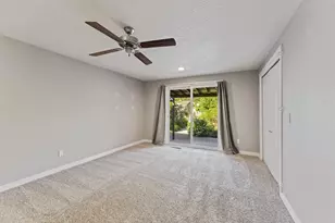 2094 Montgomery Ln, Grants Pass, OR 97527 - Photo 17