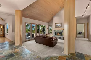 2594 NW Obrien Ct, Bend, OR 97703 - Photo 7
