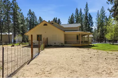 51730 Pine Loop Drive, La Pine, OR 97739 - Photo 31