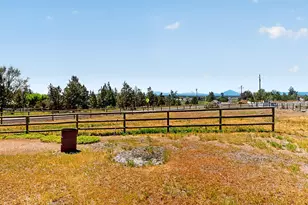1783 NW Lower Bridge Way, Terrebonne, OR 97760 - Photo 11