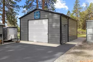 3736 Pine Tree Dr, Klamath Falls, OR 97603 - Photo 15