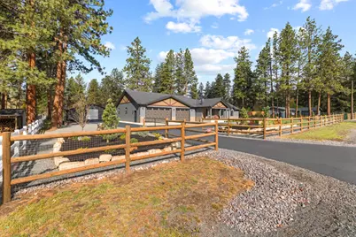 3736 Pine Tree Drive, Klamath Falls, OR 97603 - Photo 5