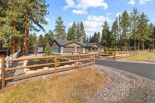3736 Pine Tree Dr, Klamath Falls, OR 97603 - Photo 5