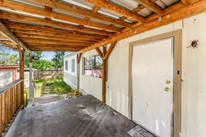 [Address not provided], Grants Pass, OR 97526 - Photo 3