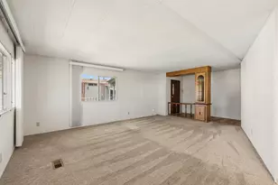 3500 Summers Ln, Klamath Falls, OR 97603 - Photo 9