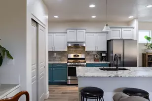 21190 Darnel Ave, Bend, OR 97702 - Photo 9