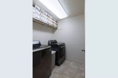 21190 Darnel Avenue, Bend, OR 97702 - Photo 15