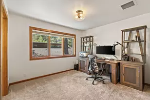 60766 Golf Village Loop, Bend, OR 97702 - Photo 35