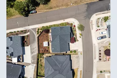 1008 Azure Way, Eagle Point, OR 97524 - Photo 55