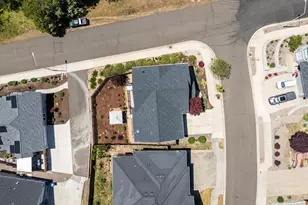 1008 Azure Way, Eagle Point, OR 97524 - Photo 55