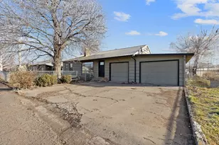 790 SE Garner St, Prineville, OR 97754 - Photo 19