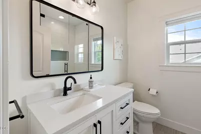 4432 Vista Pointe Drive, Medford, OR 97504 - Photo 23