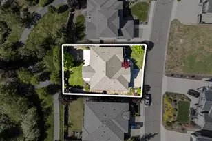 536 W La Strada Circle, Medford, OR 97504 - Photo 47