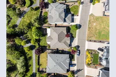 536 W La Strada Circle, Medford, OR 97504 - Photo 45