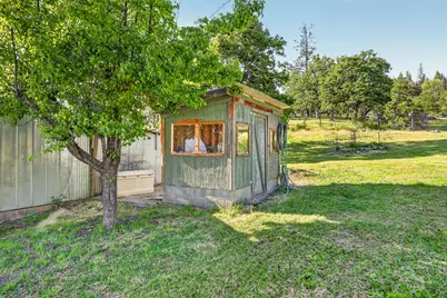 2444 Gardner Road, Eagle Point, OR 97524 - Photo 45