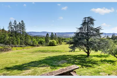 2444 Gardner Road, Eagle Point, OR 97524 - Photo 65