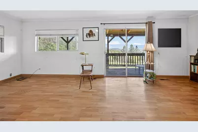 2444 Gardner Road, Eagle Point, OR 97524 - Photo 15