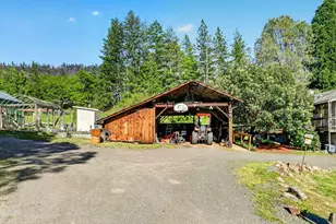 2444 Gardner Rd, Eagle Point, OR 97524 - Photo 39