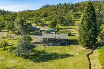 2444 Gardner Road, Eagle Point, OR 97524 - Photo 3