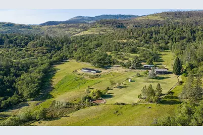 2444 Gardner Road, Eagle Point, OR 97524 - Photo 83