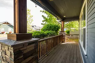889 Northwest 13th St, Redmond, OR 97756 - Photo 5