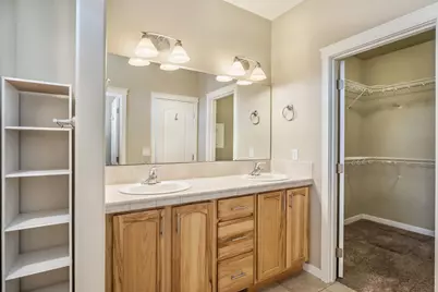 889 NW 13th Street, Redmond, OR 97756 - Photo 27