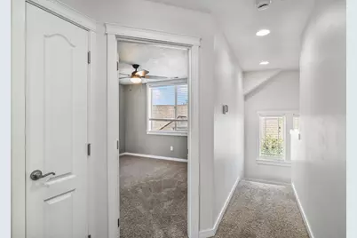 889 NW 13th Street, Redmond, OR 97756 - Photo 29