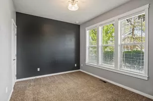 889 Northwest 13th St, Redmond, OR 97756 - Photo 21