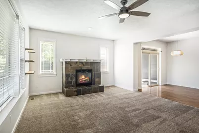 889 NW 13th Street, Redmond, OR 97756 - Photo 13