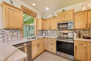 11295 Bunk House Ln, Redmond, OR 97756 - Photo 15