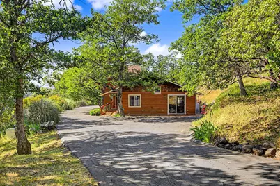 5366 Pioneer Road, Medford, OR 97501 - Photo 33