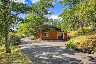 5366 Pioneer Rd, Medford, OR 97501 - Photo 33