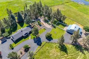 21837 Repine Dr, Bend, OR 97701 - Photo 69