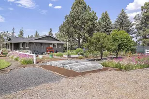 21837 Repine Dr, Bend, OR 97701 - Photo 29