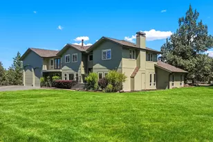21283 Dove Ln, Bend, OR 97702 - Photo 7