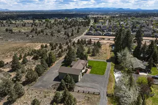 21283 Dove Ln, Bend, OR 97702 - Photo 95