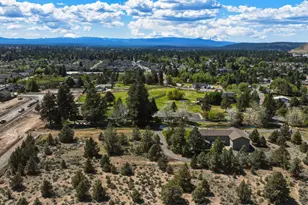 21283 Dove Ln, Bend, OR 97702 - Photo 81