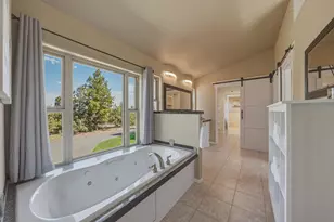 21283 Dove Ln, Bend, OR 97702 - Photo 37