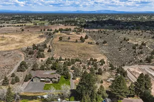 21283 Dove Ln, Bend, OR 97702 - Photo 91